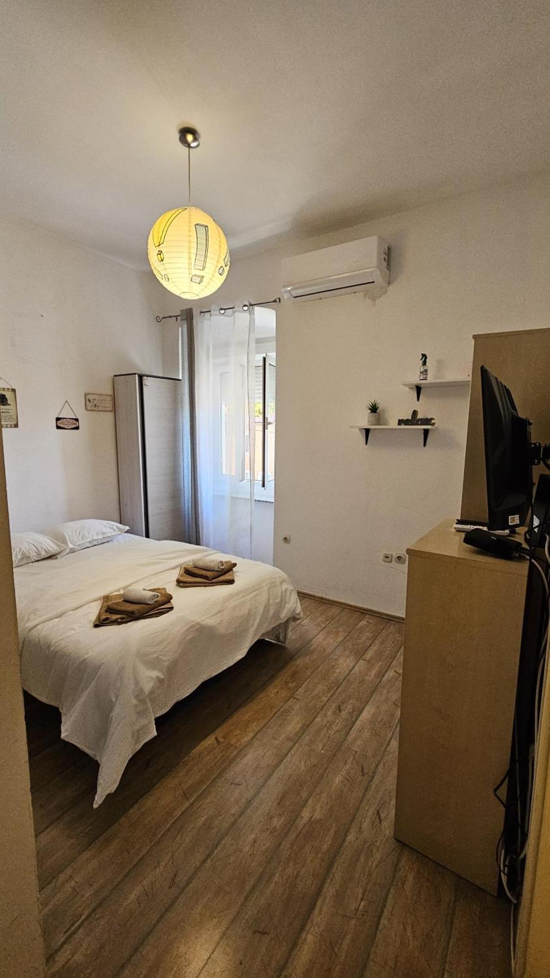 Studio Apartment Kiki For 2, Near Old Town & Beach, Free Wifi Задар Экстерьер фото